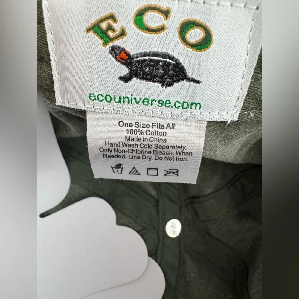 Green Denim Cap with Embroidered Snake Design - Picture 3 of 4